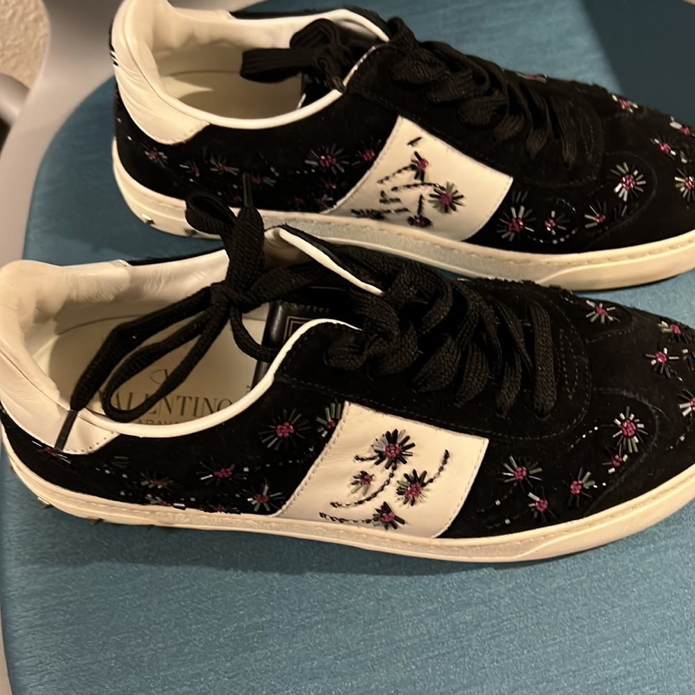 Valentino Garavani Fly Crew Beaded Suede Sneakers